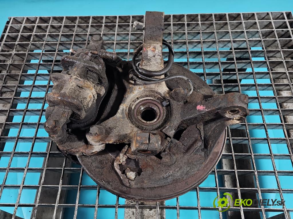 Fiat Scudo II 2006-2016 2.0 jtd 120 HP manual 88 kW 1997 cm3 5- náboj pravé  (Náboj kolesa)