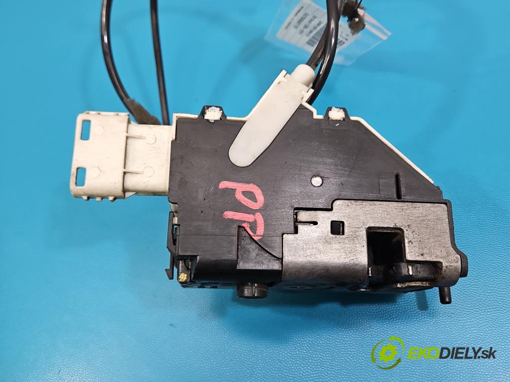 Fiat Scudo II 2006-2016 2.0 jtd 120 HP manual 88 kW 1997 cm3 5- zámok predné pravý 9681334980