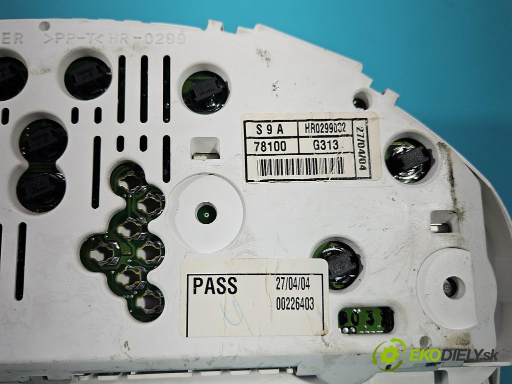 Honda CR-V II 2001-2006 2.0 16V 150 hp manual 110 kW 1998 cm3 5- Přístrojová deska HR0299032 (Přístrojová deska)