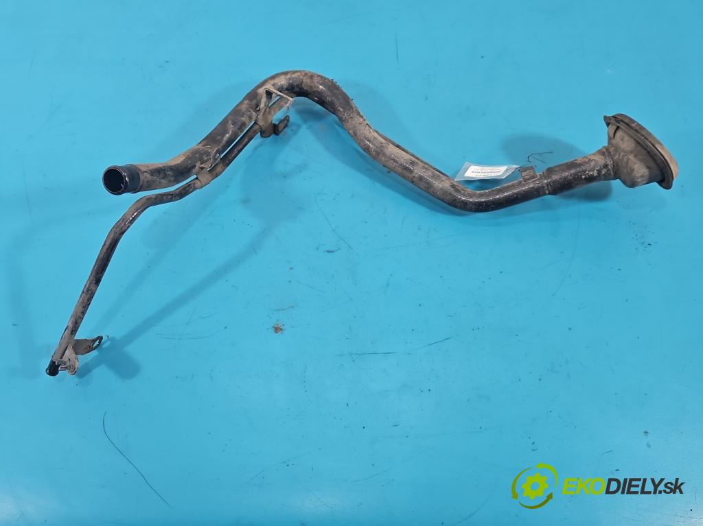 Nissan Qashqai I J10 2006-2013 1.6 16V 114 HP manual 84 kW 1598 cm3 5- Nalievacie hrdlo: palivo