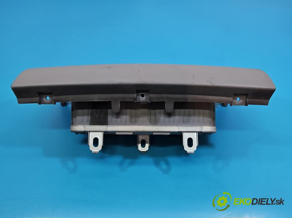 Fiat Scudo II 2006-2016 2.0 jtd 120 hp manual 88 kW 1997 cm3 5- Polštář: vzduch: spolujezdce  (Airbag)