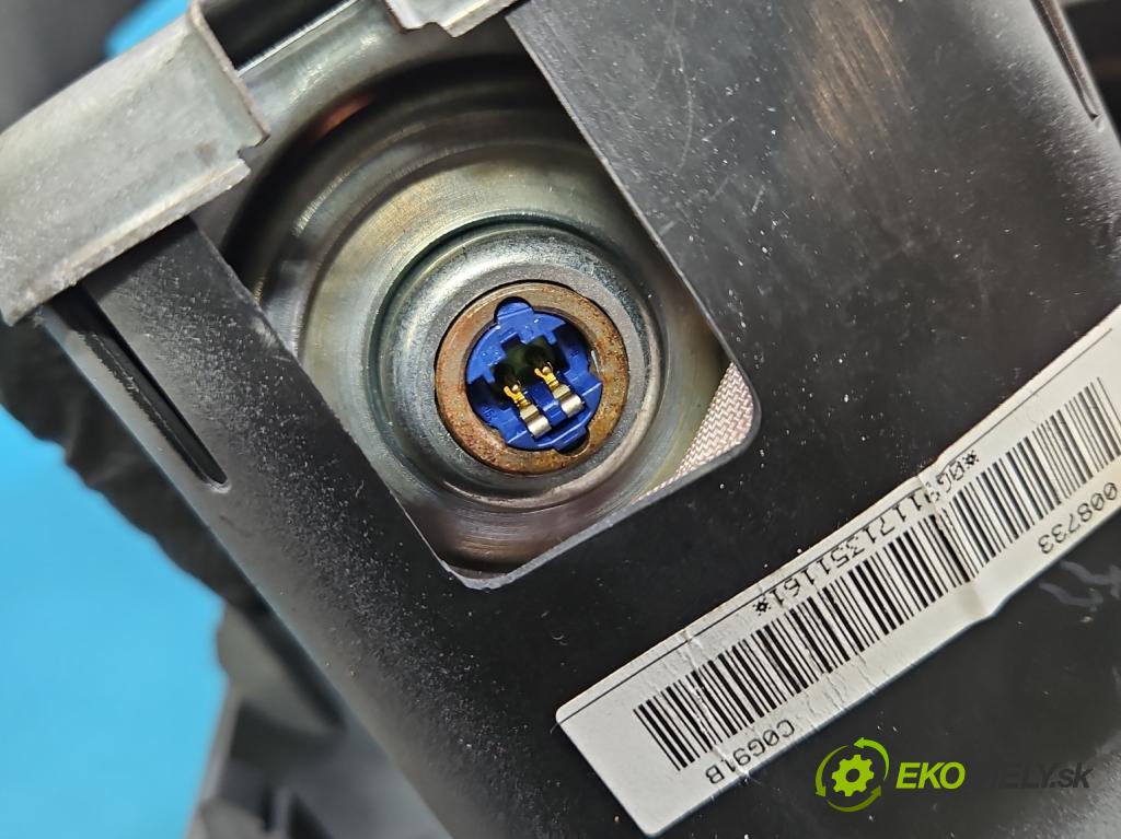 Fiat Scudo II 2006-2016 2.0 jtd 120 hp manual 88 kW 1997 cm3 5- Polštář: vzduch: spolujezdce  (Airbag)