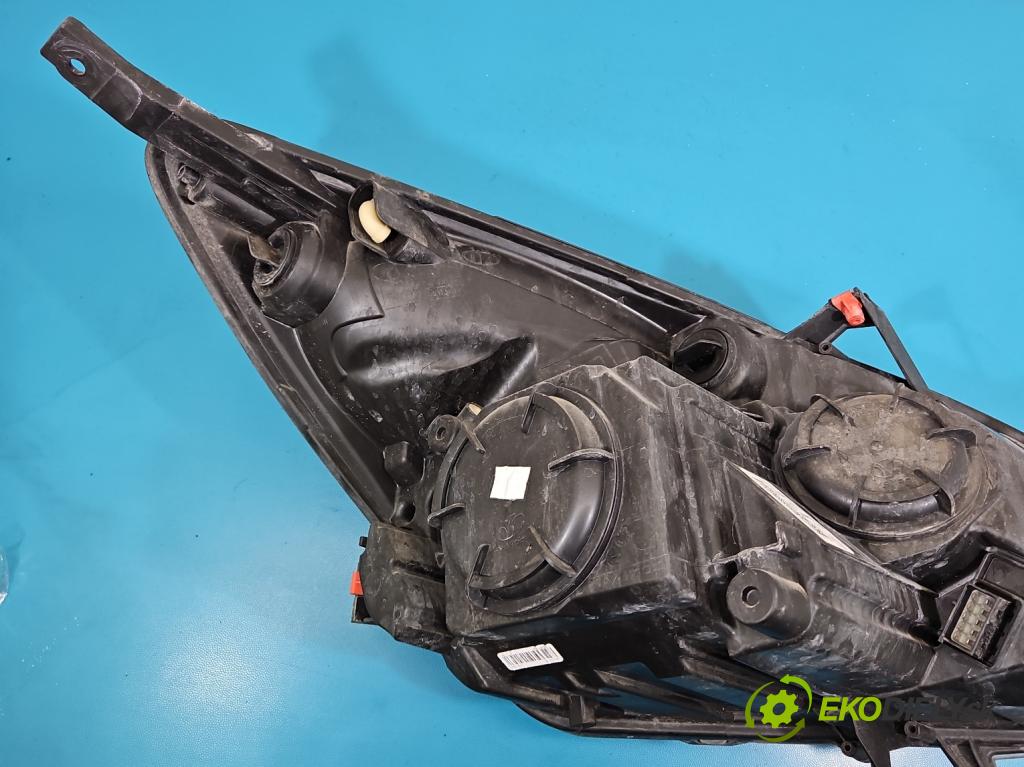 Opel Meriva B 2010-2017 1.4 16V 101 HP manual 74 kW 1398 cm3 5- Reflektor: ľavý 13372335 (Kľučka dverí ostatné)