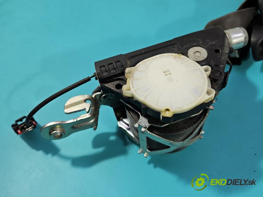 Renault Clio III 2005-2012 1.5 dci 68 HP manual 50 kW 1461 cm3 3- pas bezpečnosť: predné ľavý 34052804C