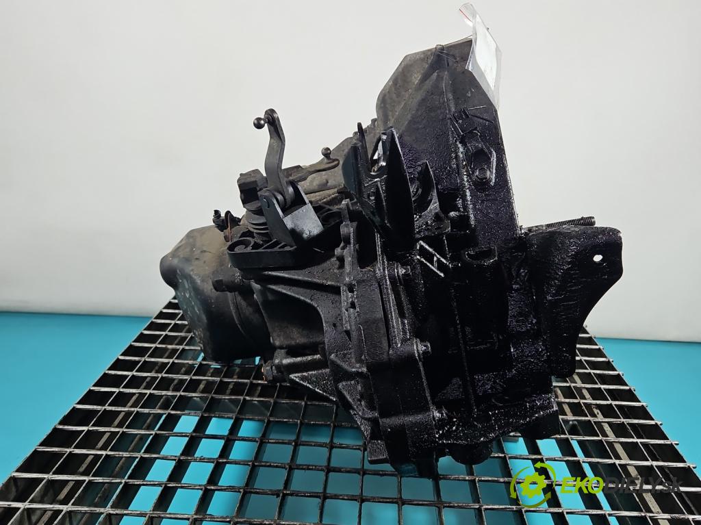 Renault Clio III 2005-2012 1.5 dci 68 hp manual 50 kW 1461 cm3 3- převodovka stupňová manual JR5 124