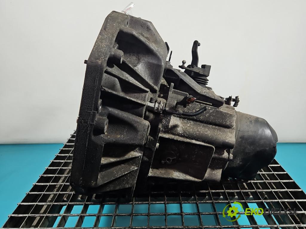 Renault Clio III 2005-2012 1.5 dci 68 hp manual 50 kW 1461 cm3 3- převodovka stupňová manual JR5 124