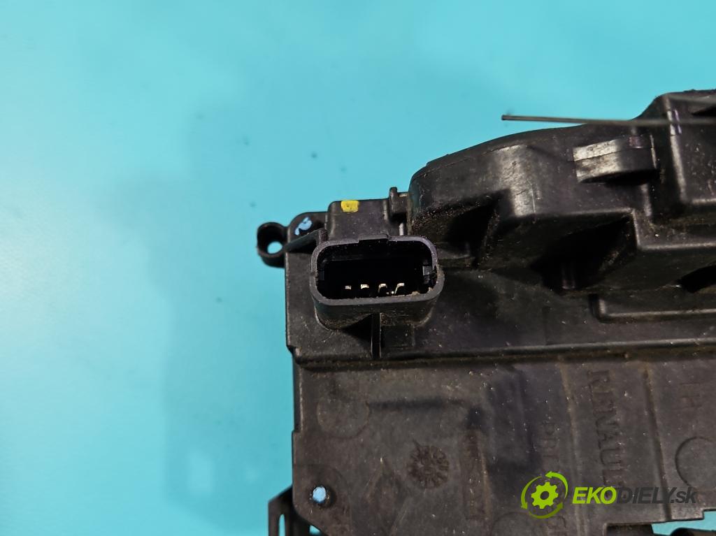 Renault Clio III 2005-2012 1.5 dci 68 HP manual 50 kW 1461 cm3 3- zámok predné ľavý