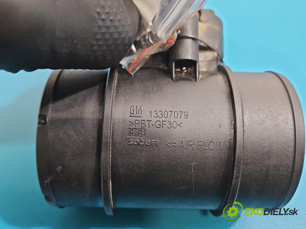 Opel Meriva B 2010-2017 1.4 16V 101 HP manual 74 kW 1398 cm3 5- průtokoměr: 13307079 (Váha vzduchu)