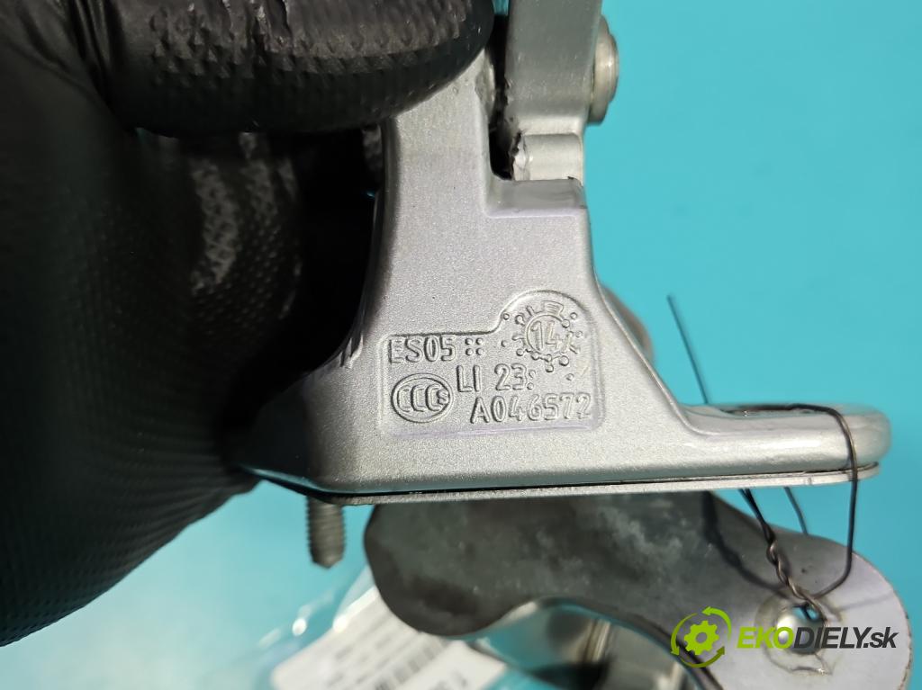 Mercedes B W246  2011-2018 2.1 cdi 136 HP automatic 100 kW 2143 cm3 5- Závěs: dvere predné ľavý