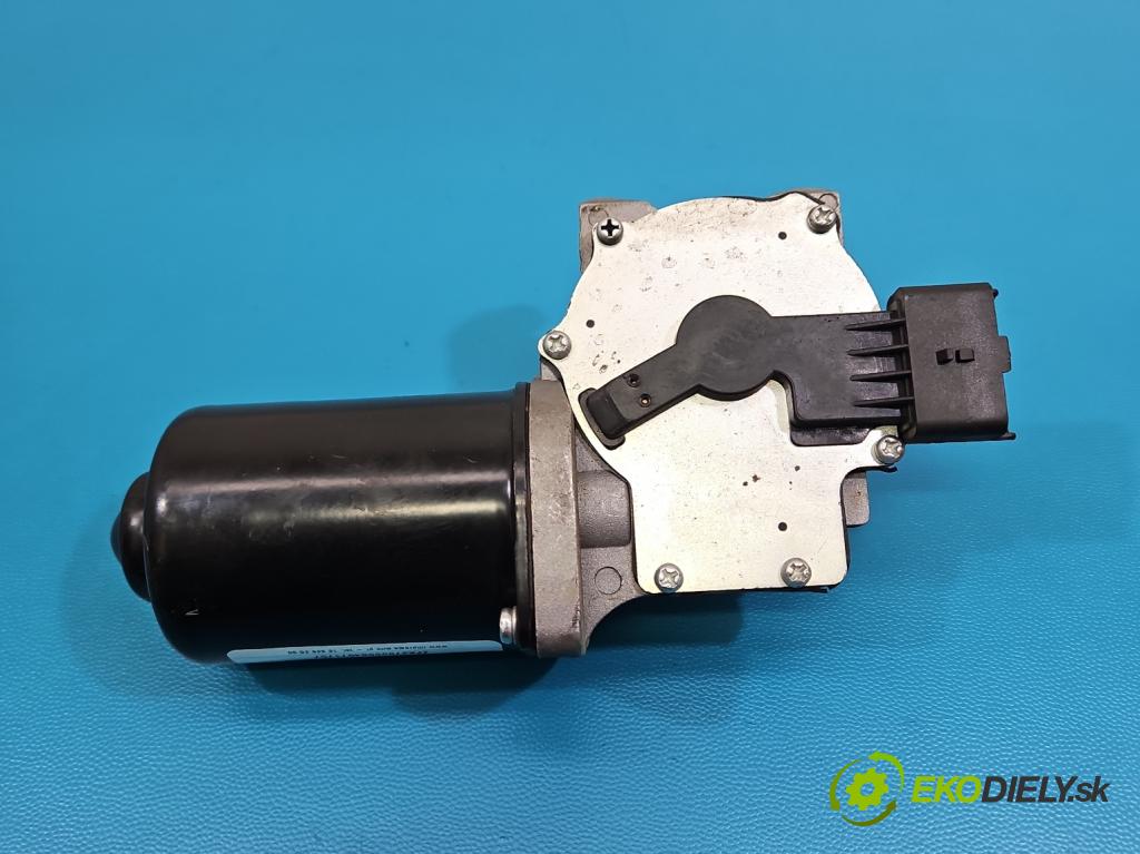 Fiat Scudo II 2006-2016 2.0 jtd 120 hp manual 88 kW 1997 cm3 5- motor stěračů přední 19SKV181