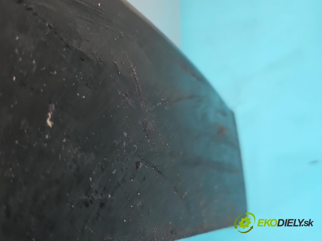 Opel Vectra C 2002-2008 1.8 16V 120 HP manual 88 kW 1796 cm3 4- nárazník predné  (Kľučka dverí ostatné)