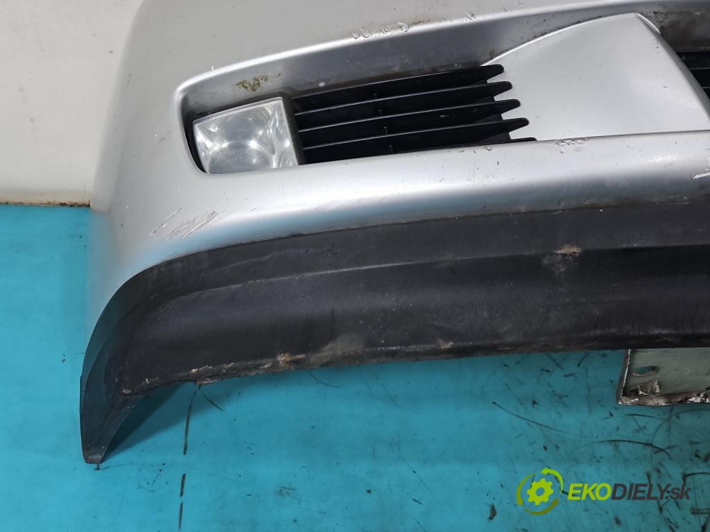 Opel Vectra C 2002-2008 1.8 16V 120 HP manual 88 kW 1796 cm3 4- nárazník predné  (Kľučka dverí ostatné)