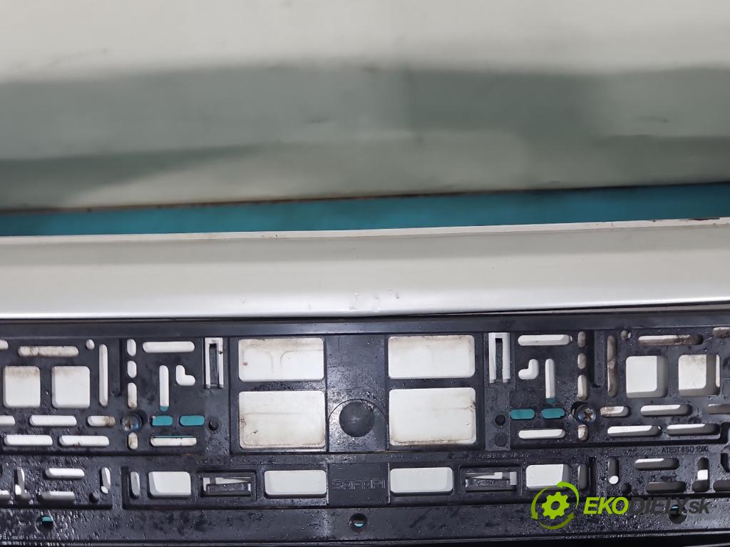 Opel Vectra C 2002-2008 1.8 16V 120 HP manual 88 kW 1796 cm3 4- nárazník predné  (Kľučka dverí ostatné)