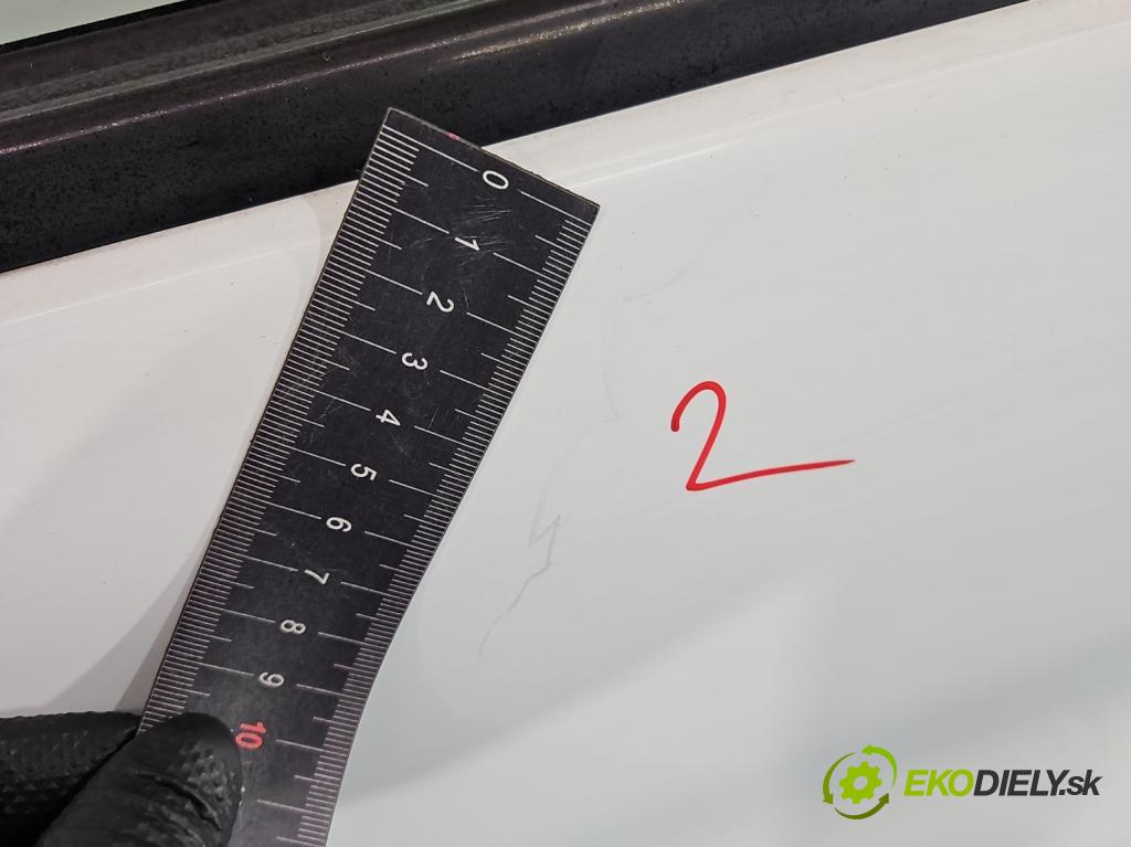 Peugeot Partner I 1996-2008 1.6 hdi 75 HP manual 55.2 kW 1560 cm3 5- dvere predné pravé  (Kľučka dverí ostatné)