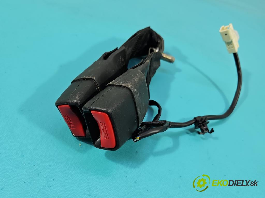 Suzuki SX4 S-Cross 2013-2021 1.4 T 129 hp manual 95 kW 1373 cm3 5- stěna bezpečnost zadní pravý 84960-61M02