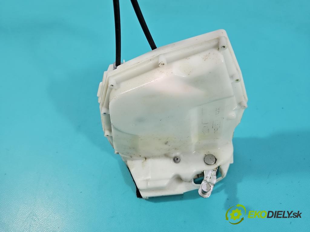 Suzuki SX4 S-Cross 2013-2021 1.4 T 129 HP manual 95 kW 1373 cm3 5- zámok zadné pravý