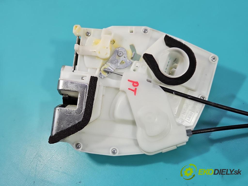 Suzuki SX4 S-Cross 2013-2021 1.4 T 129 HP manual 95 kW 1373 cm3 5- zámok zadné pravý