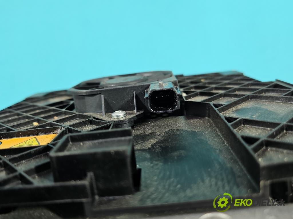 Suzuki SX4 S-Cross 2013-2021 1.4 T 129 HP manual 95 kW 1373 cm3 5- střídač: prúd 96460-74S00