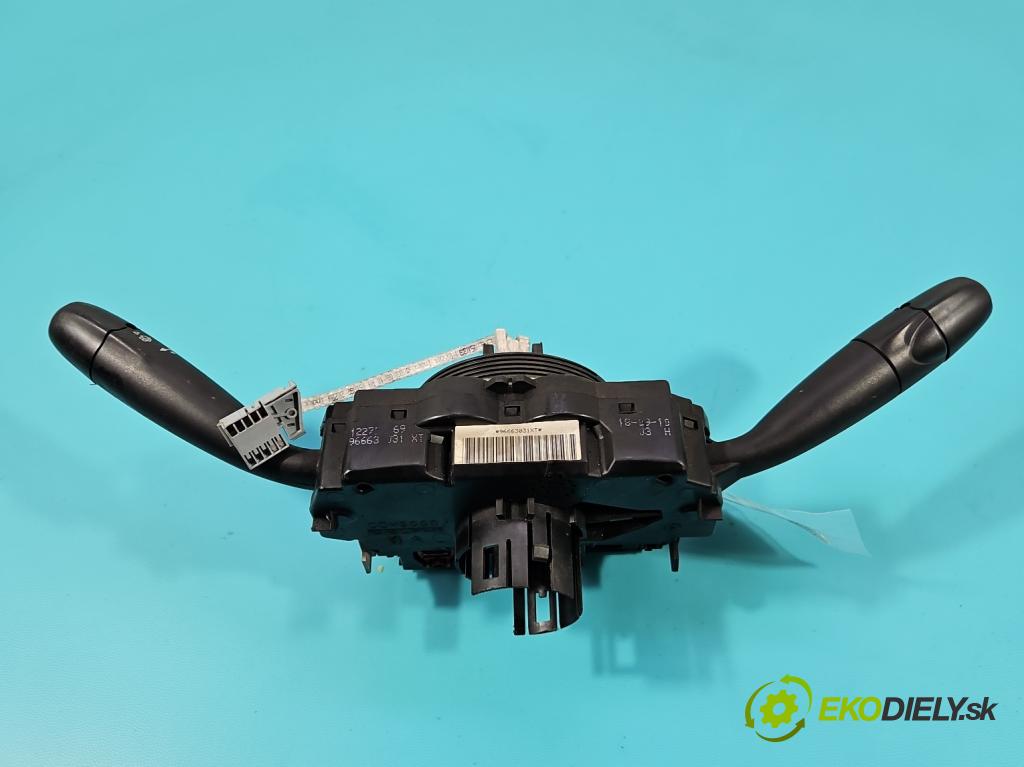 Peugeot Partner I 1996-2008 1.6 hdi 75 HP manual 55.2 kW 1560 cm3 5- prepínač komplex: 96663031XT (Prepínacie páčky pod volantom)