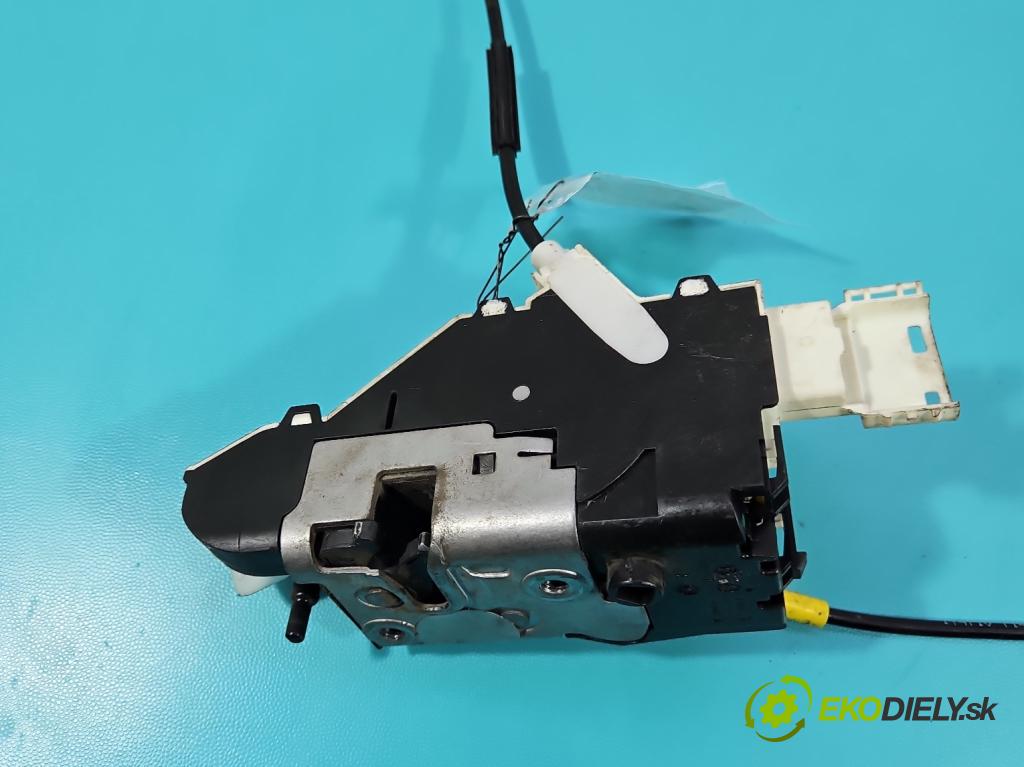 Fiat Scudo II 2006-2016 2.0 jtd 120 HP manual 88 kW 1997 cm3 5- zámok predné ľavý 9681335380