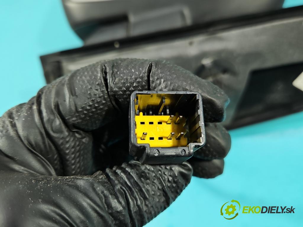 Fiat Scudo II 2006-2016 2.0 jtd 120 HP manual 88 kW 1997 cm3 5- zrkadlo ľavé  (Kľučka dverí ostatné)