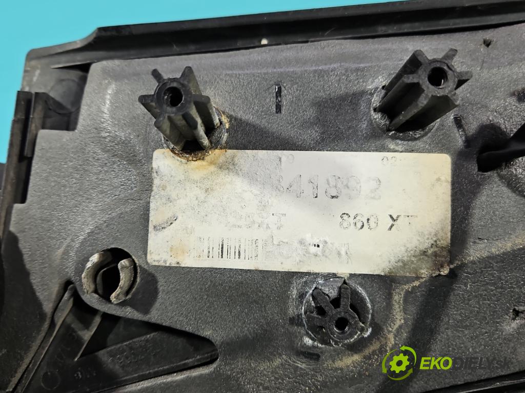 Fiat Scudo II 2006-2016 2.0 jtd 120 HP manual 88 kW 1997 cm3 5- zrkadlo ľavé  (Kľučka dverí ostatné)