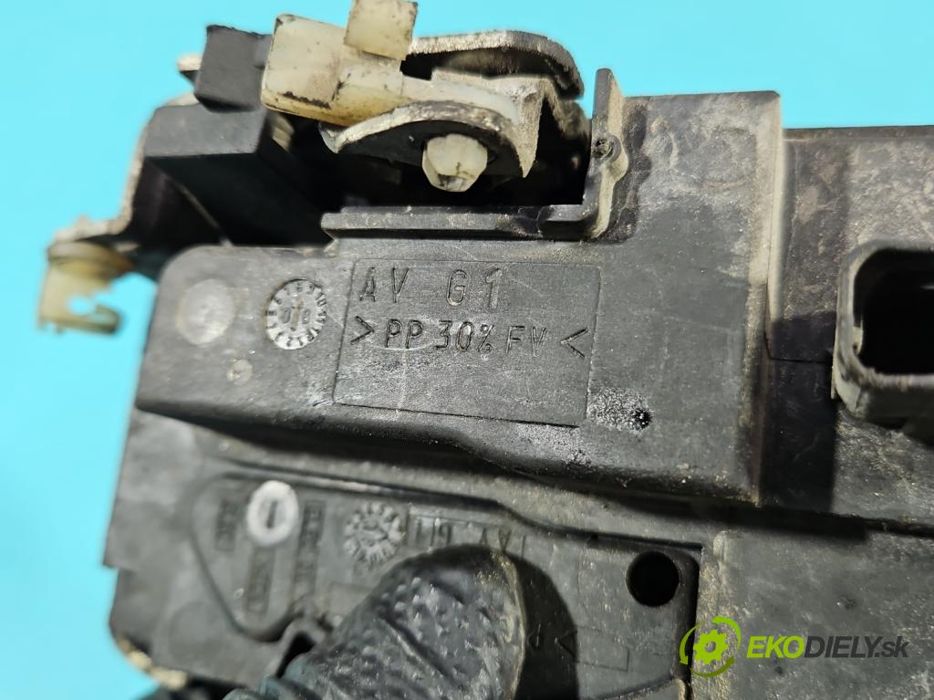 Peugeot Partner I 1996-2008 1.6 hdi 75 HP manual 55.2 kW 1560 cm3 5- zámok predné ľavý