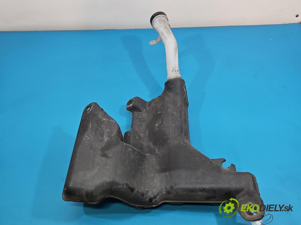 Opel Insignia B 2017-2022 2.0 T 260 HP automatic 191 kW 1998 cm3 5- nádržka tekutina: ostrekovačov 13480307