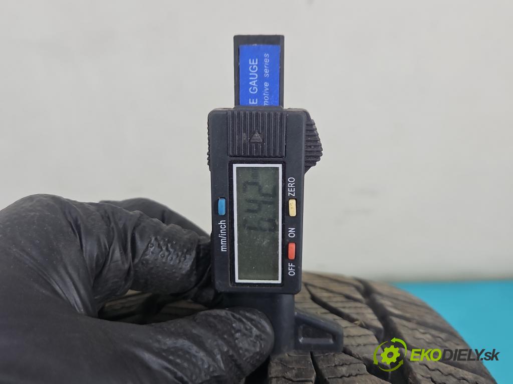 Suzuki SX4 S-Cross 2013-2021 1.4 T 129 hp manual 95 kW 1373 cm3 5- pneumatiky: zimní para