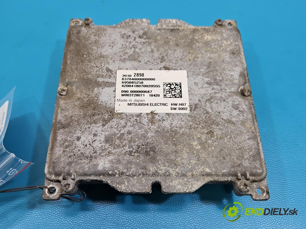 Opel Insignia B 2017-2022 2.0 T 260 HP automatic 191 kW 1998 cm3 5- modul lampy: 39102898