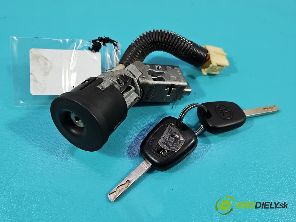 Toyota Aygo 2005-2014 1.0 12V 68 HP manual 50 kW 998 cm3 5- Spínačka  (Spínacia skrinka)