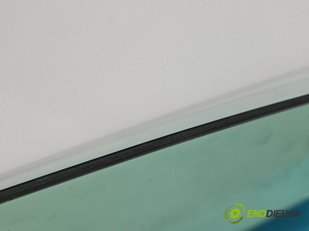 Opel Insignia B 2017-2022 2.0 T 260 HP automatic 191 kW 1998 cm3 5- sklo dvere predné pravé