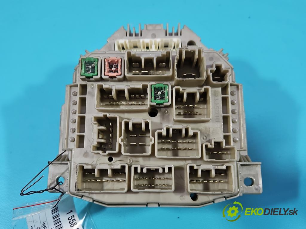 Toyota Aygo 2005-2014 1.0 12V 68 hp manual 50 kW 998 cm3 5- Přístrojová deska 83800-0H044 (Přístrojová deska)