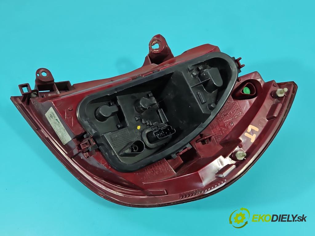Renault Clio III 2005-2012 1.5 dci 68 HP manual 50 kW 1461 cm3 3- svetlo / reflektor zadné ľavé 8200886944 (Kľučka dverí ostatné)