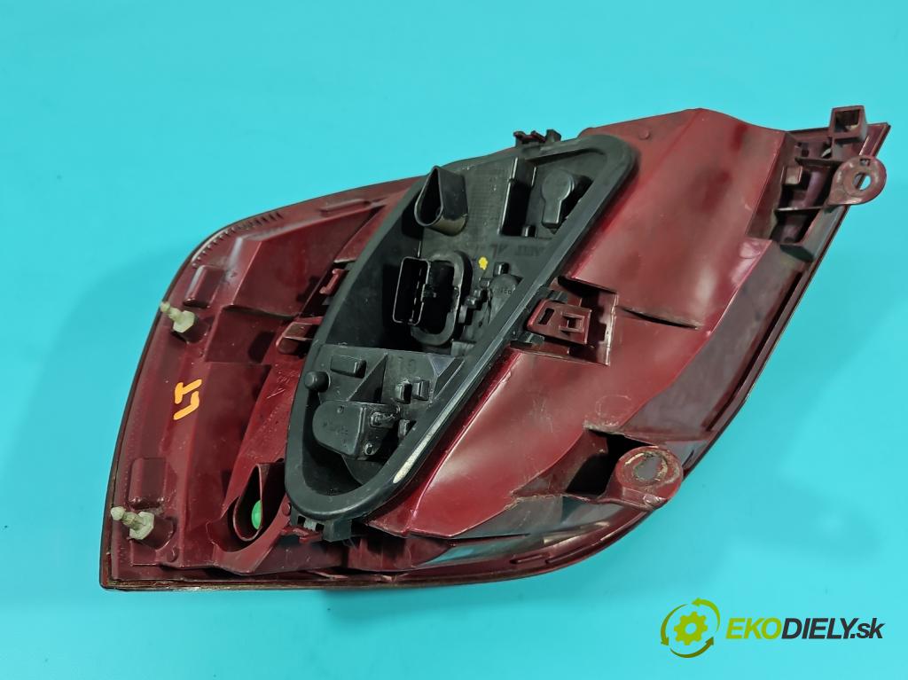 Renault Clio III 2005-2012 1.5 dci 68 HP manual 50 kW 1461 cm3 3- svetlo / reflektor zadné ľavé 8200886944 (Kľučka dverí ostatné)