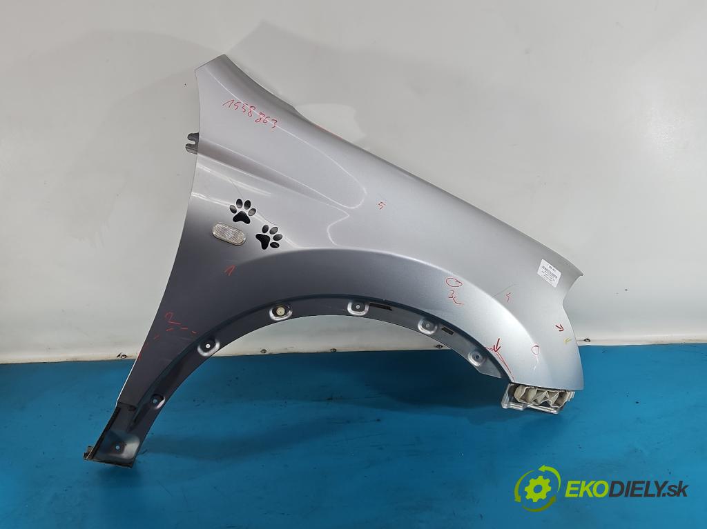 Nissan Qashqai I J10 2006-2013 1.6 16V 114 HP manual 84 kW 1598 cm3 5- blatník predné pravý  (Kľučka dverí ostatné)