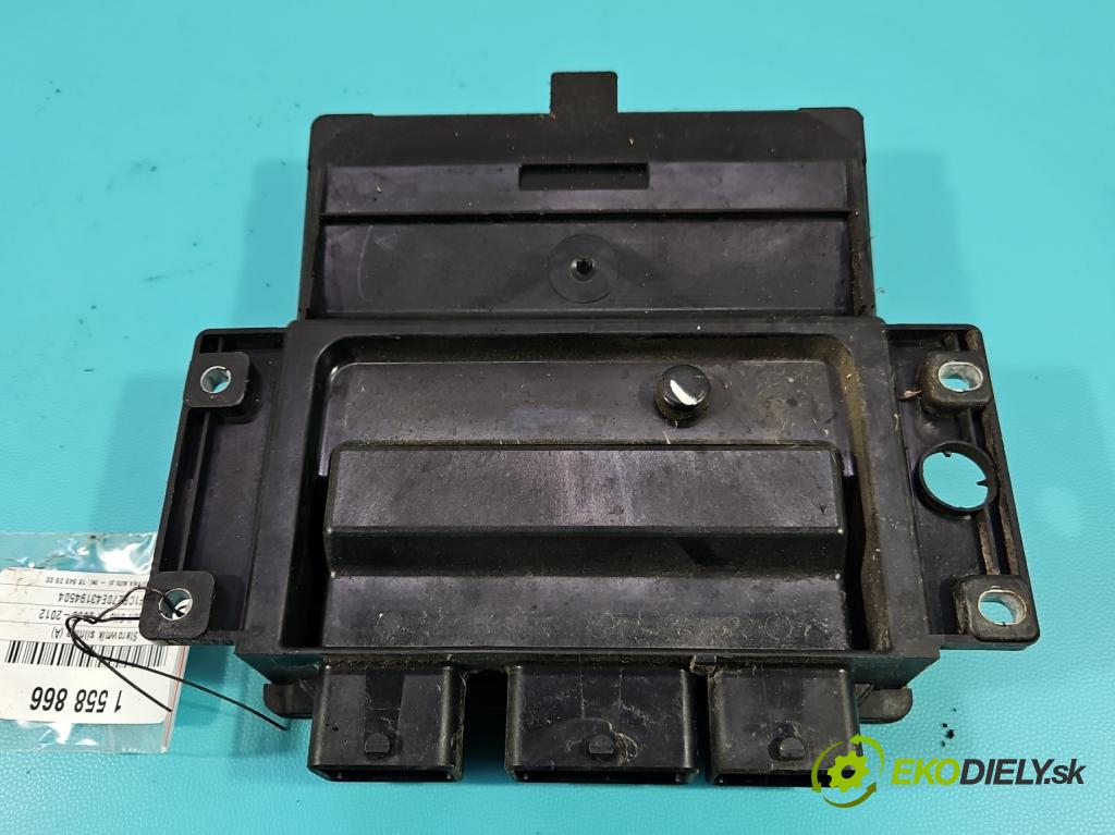 Renault Clio III 2005-2012 1.5 dci 68 HP manual 50 kW 1461 cm3 3- riadiaca jednotka motora 8200911560