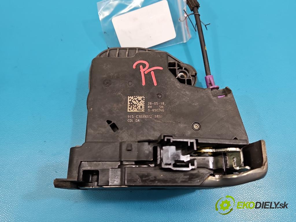 Opel Insignia B 2017-2022 2.0 T 260 HP automatic 191 kW 1998 cm3 5- zámok zadné pravý 13598385