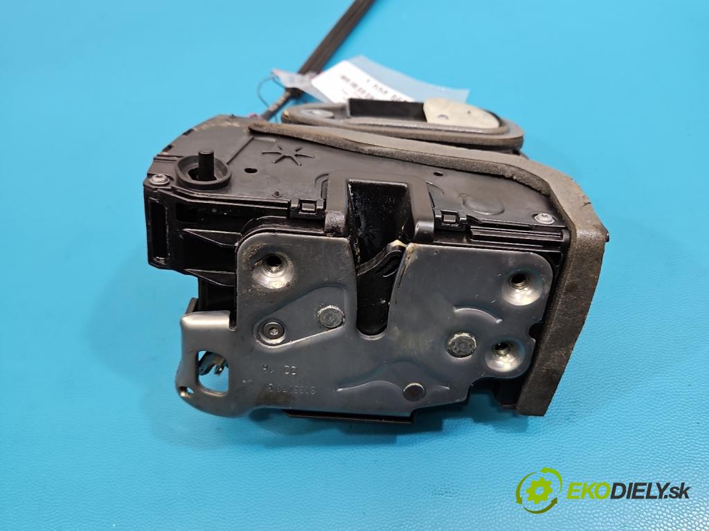 Opel Insignia B 2017-2022 2.0 T 260 HP automatic 191 kW 1998 cm3 5- zámok zadné pravý 13598385