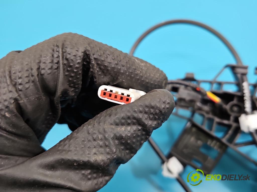 Opel Insignia B 2017-2022 2.0 T 260 hp automatic 191 kW 1998 cm3 5- klika přední pravé 13515503 (Klika dveří ostatní)