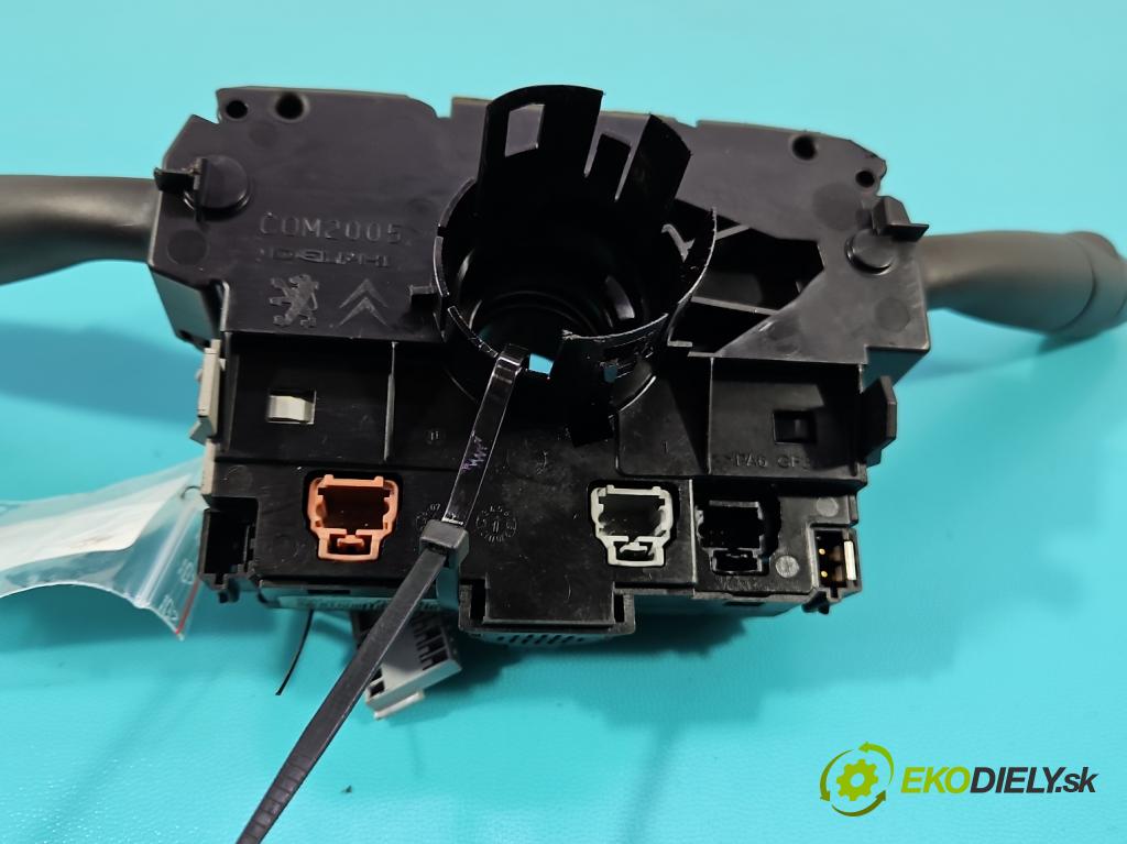 Fiat Scudo II 2006-2016 2.0 jtd 120 HP manual 88 kW 1997 cm3 5- prepínač komplex: 96626577XT (Prepínacie páčky pod volantom)