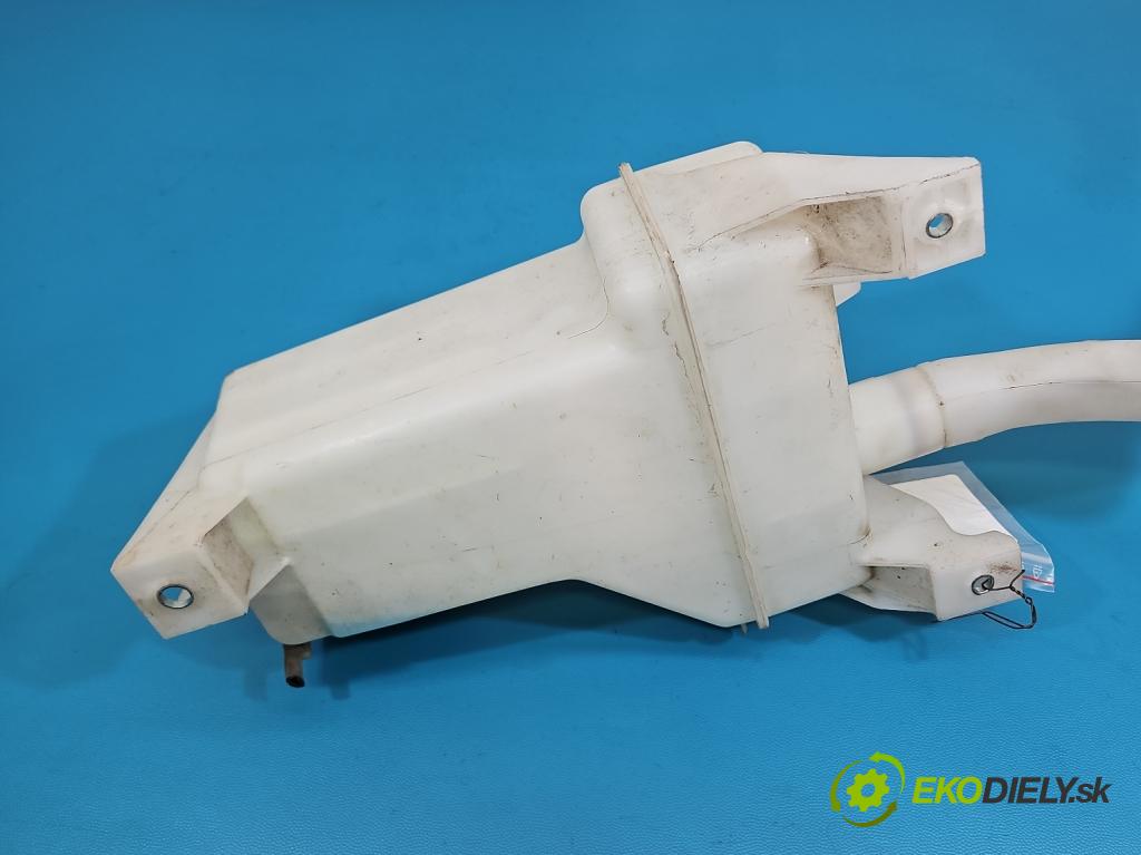 Suzuki SX4 S-Cross 2013-2021 1.4 T 129 HP manual 95 kW 1373 cm3 5- nádržka tekutina: ostrekovačov