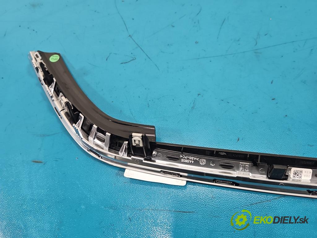 Opel Insignia B 2017-2022 2.0 T 260 HP automatic 191 kW 1998 cm3 5- lišta ozdobná vnitŕní: 39138921