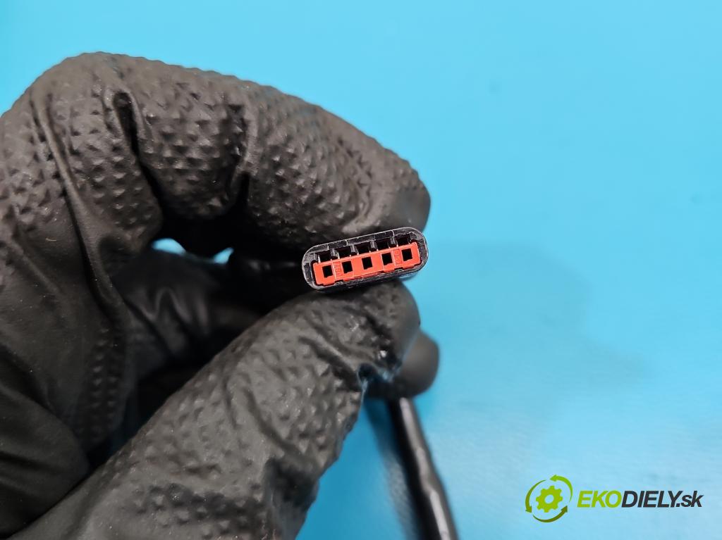 Opel Insignia B 2017-2022 2.0 T 260 HP automatic 191 kW 1998 cm3 5- Kamera cúvania 84088405