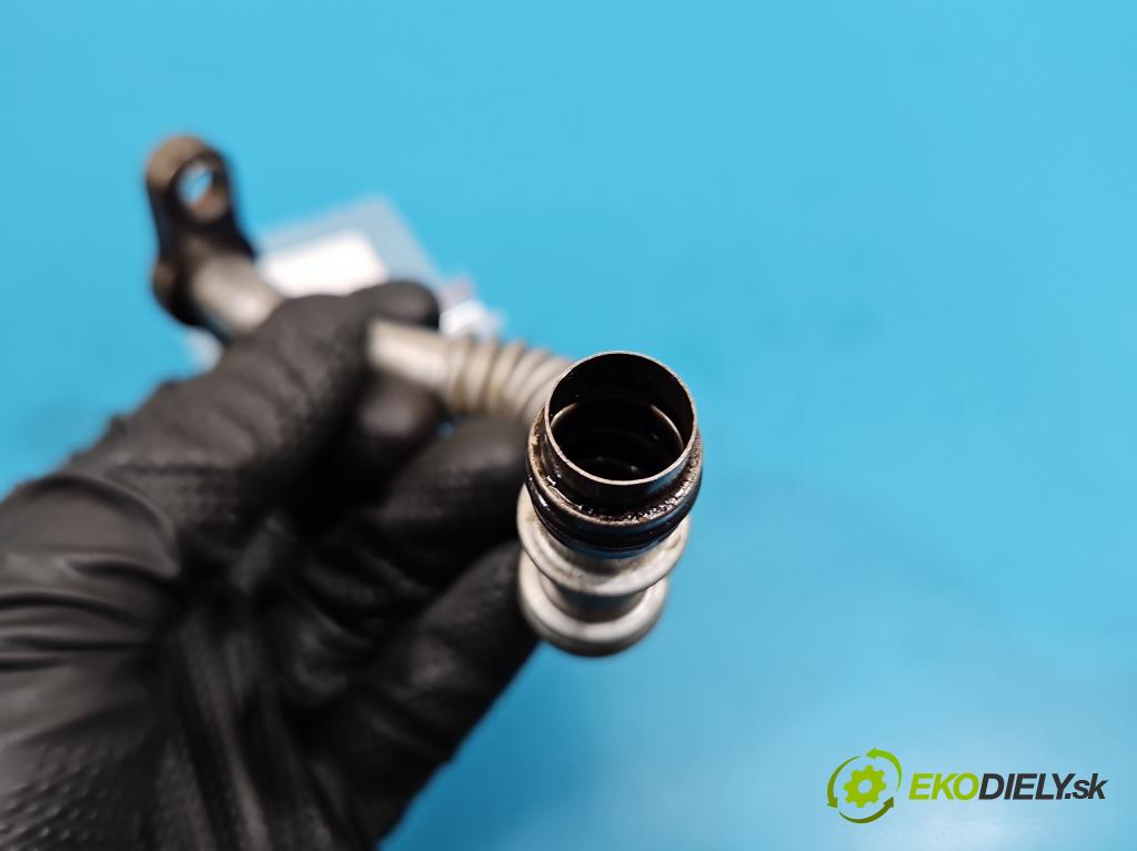 Peugeot 3008 II 2016-2023 1.5 hdi 131 HP automatic 96 kW 1499 cm3 5- rúrka mazania turba 74923AG