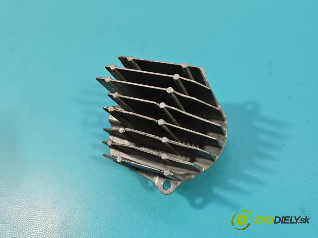 Mercedes B W246 2011-2018 2.1 cdi 136 HP automatic 100 kW 2143 cm3 5- modul lampy: 1305715307