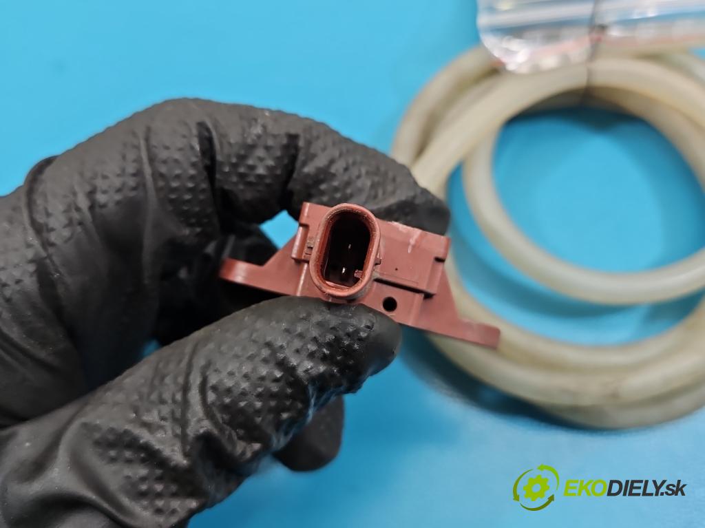 Opel Insignia B 2017-2022 2.0 T 260 HP automatic 191 kW 1998 cm3 5- snímač šokovat: 39108782AA (Snímač nárazu)