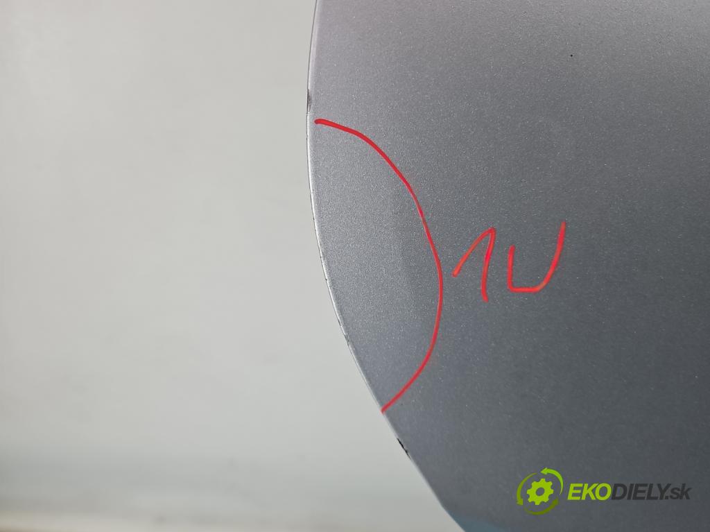 Mercedes B W246  2011-2018 2.1 cdi 136hp automatic 100 kW 2143 cm3 5- dveře zadní pravé  (Klika dveří ostatní)