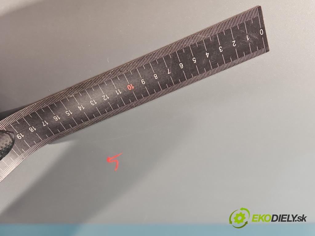 Mercedes B W246  2011-2018 2.1 cdi 136hp automatic 100 kW 2143 cm3 5- dveře zadní pravé  (Klika dveří ostatní)