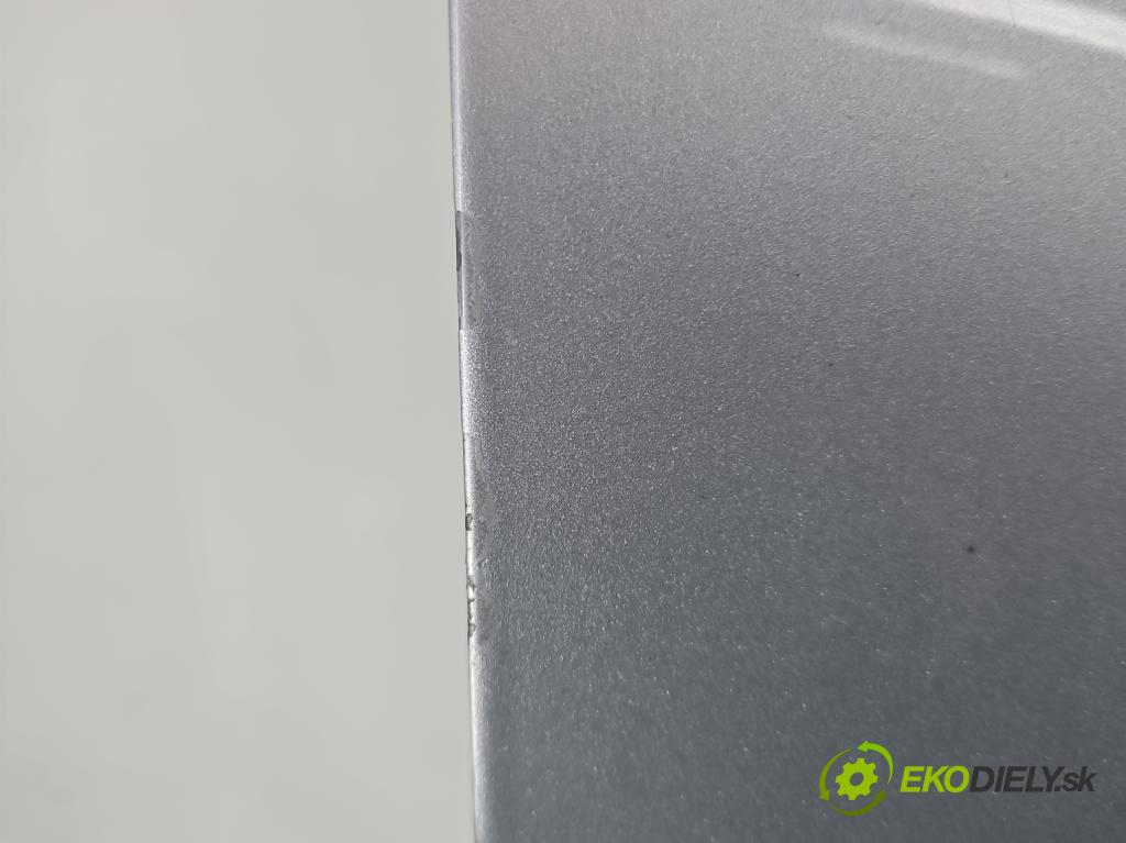 Mercedes B W246  2011-2018 2.1 cdi 136 HP automatic 100 kW 2143 cm3 5- dvere predné pravé  (Kľučka dverí ostatné)